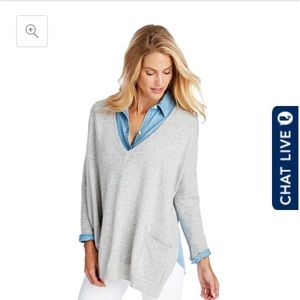 Vineyard Vines Deep V neck poncho size large
